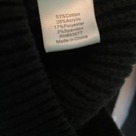 a.n.a Women's black sweater with white accent shoulder stripe - Picture 9 of 9